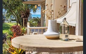 Deluxe Beachfront Escape